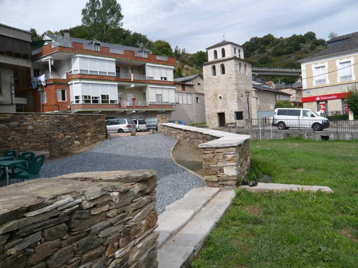 Albergue El Paso Vega de Valcarce Bagian luar foto