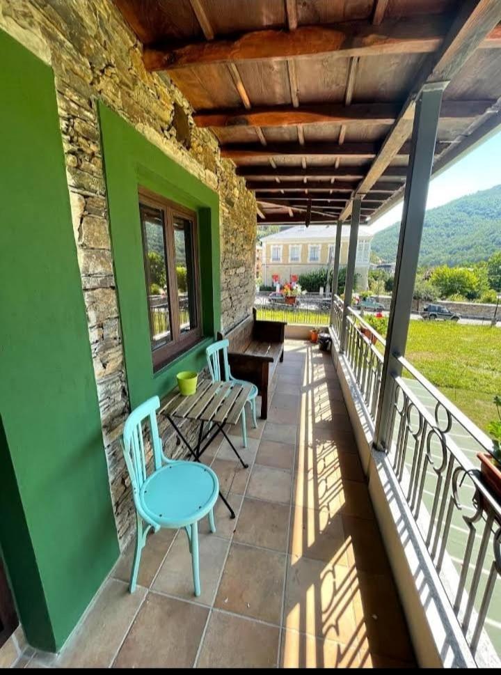 Albergue El Paso Vega de Valcarce Bagian luar foto